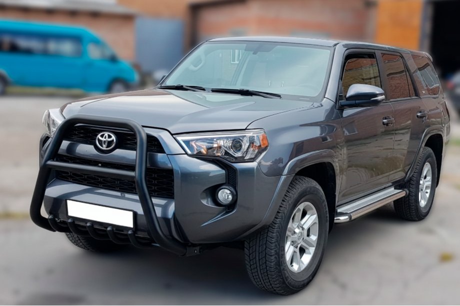 Toyota 4Runner 2009-2024 рр. Кенгурятник F1-50 Black (2014-2024, нерж) Фото 3