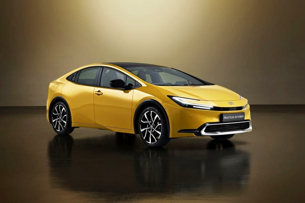 Toyota Prius (XW60): П'яте покоління легендарного гібрида