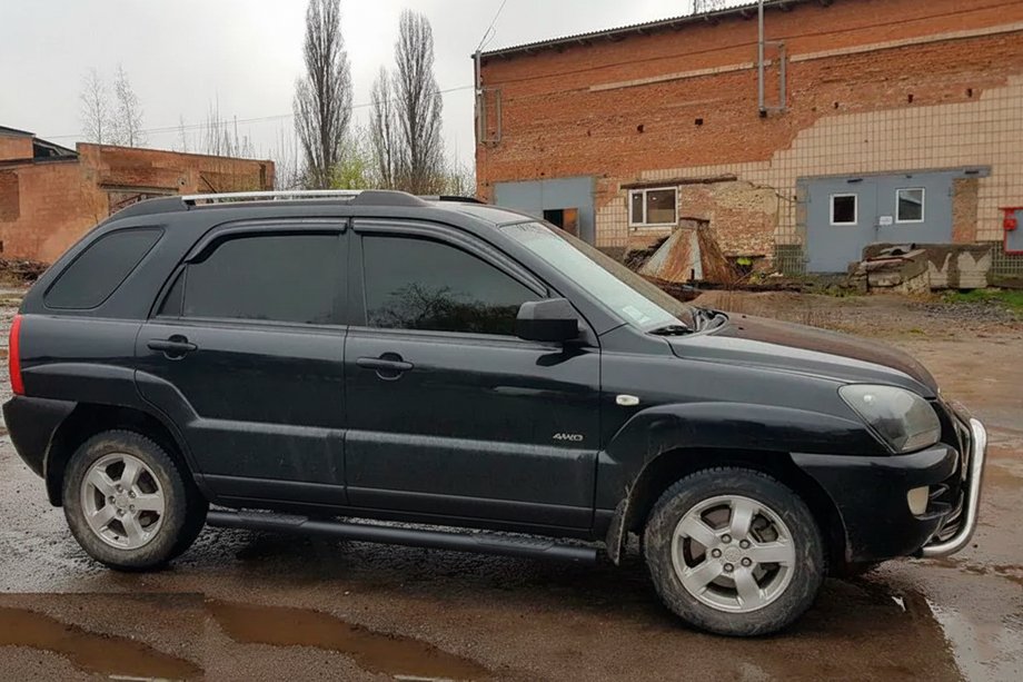 Kia Sportage 2004-2010 рр. Бічні труби Black (2 шт., Нерж.) Фото 4