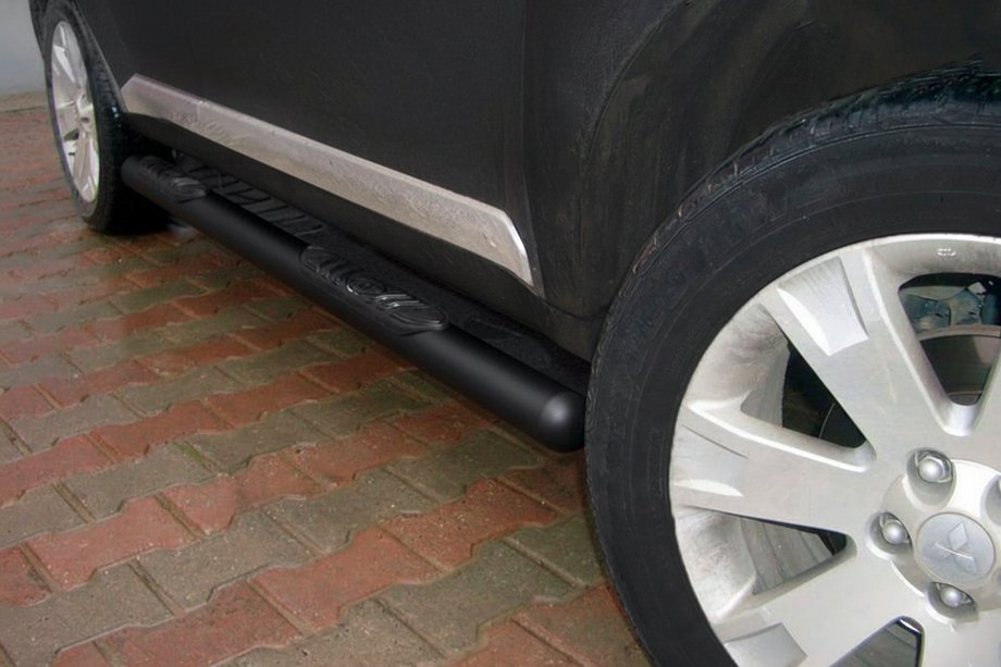 Mitsubishi Outlander 2006-2012 рр. Бічні труби Black (2 шт., Нерж.) Фото 1