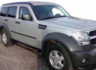 Dodge Nitro 2006-2011 рр. Бічні труби Black (2 шт., нерж) фото 2