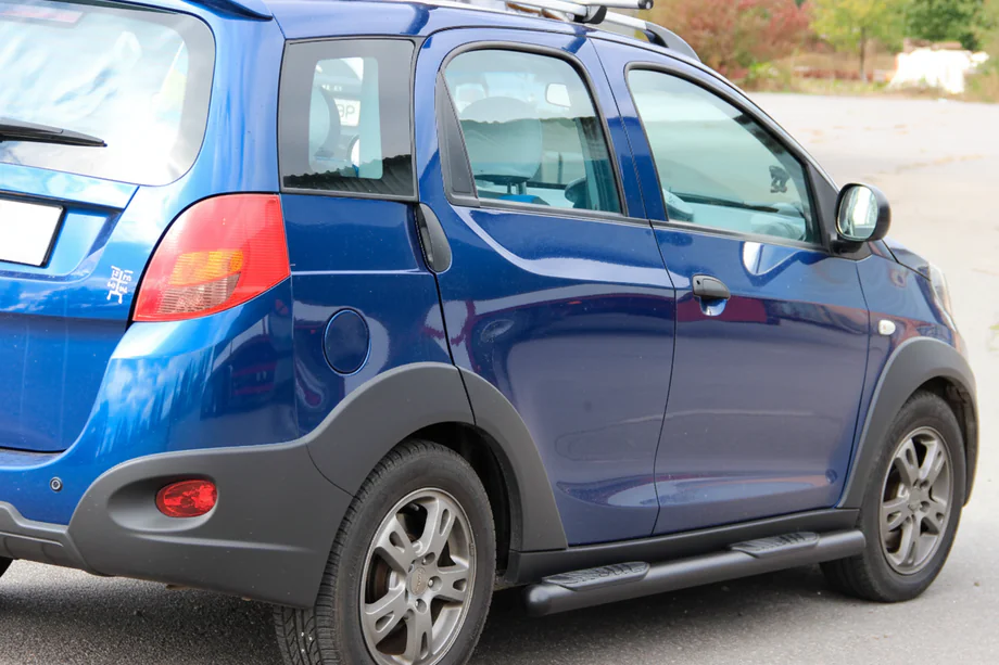 Chery Beat 2009-2015 рр. Бічні труби Black (2 шт., нерж.) Image