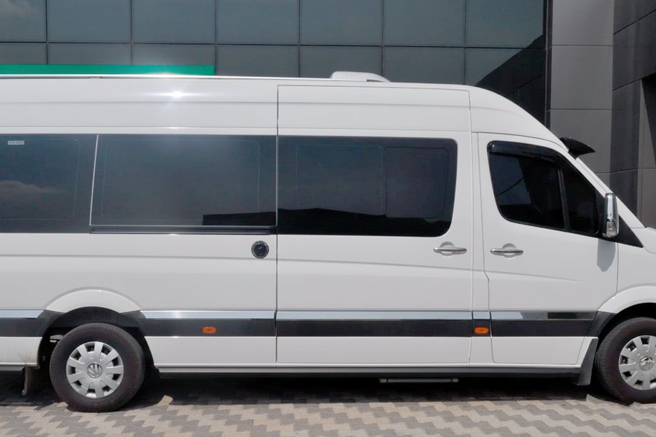 Volkswagen Crafter 2006-2016 рр. Бічні труби Black (2 шт., нерж.) Фото 3