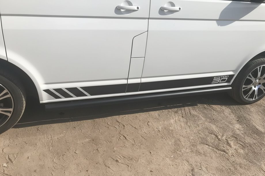 Volkswagen T5 2010-2015 рр. Бічні труби Black (2 шт., нерж) Фото 9
