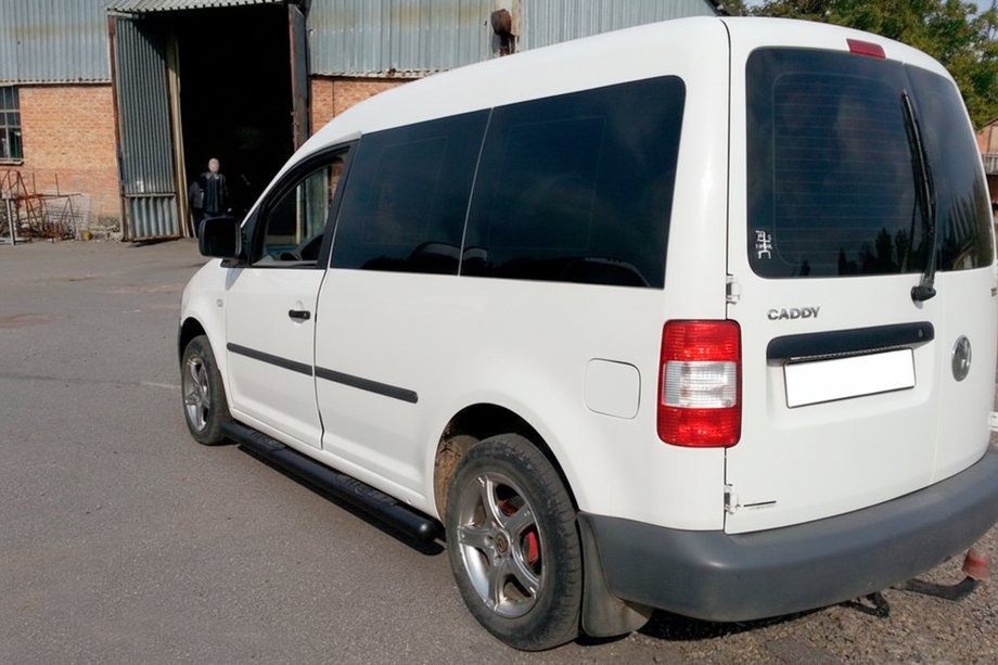 Volkswagen Caddy 2004-2010 рр. Бічні труби BB001 Black (2 шт., нерж) d60, Стандартна база Фото 4