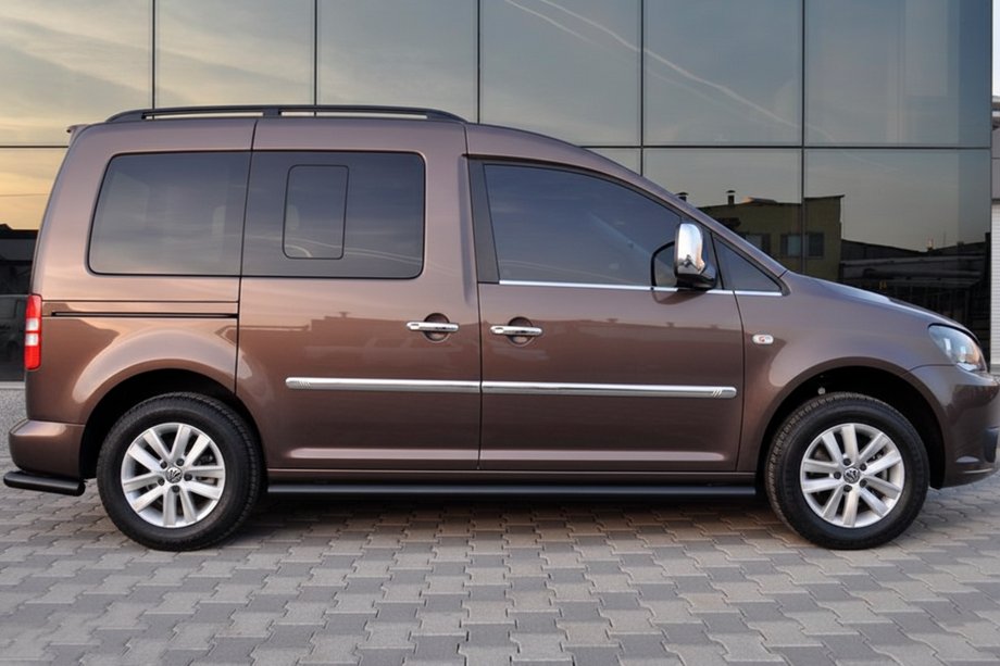 Volkswagen Caddy 2004-2010 рр. Бічні труби BB001 Black (2 шт., нерж) d60, Стандартна база Фото 9