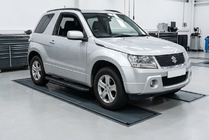 Suzuki Grand Vitara 2005-2017 рр. Бокові пороги Bosphorus Black (2 шт., Алюміній) фото 1