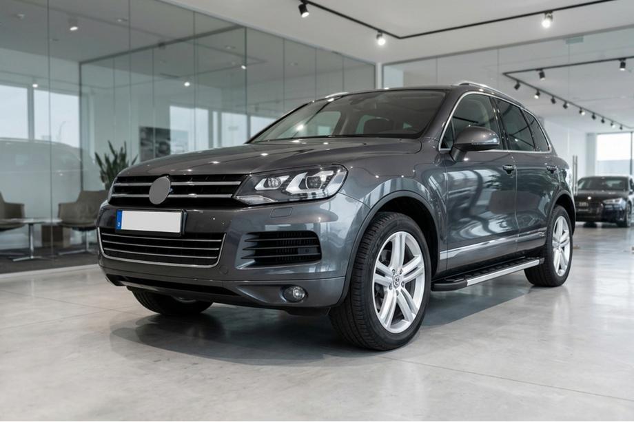 Volkswagen Touareg 2010-2018 рр. Бокові пороги RedLine V1 (2 шт., алюміній) Фото 1