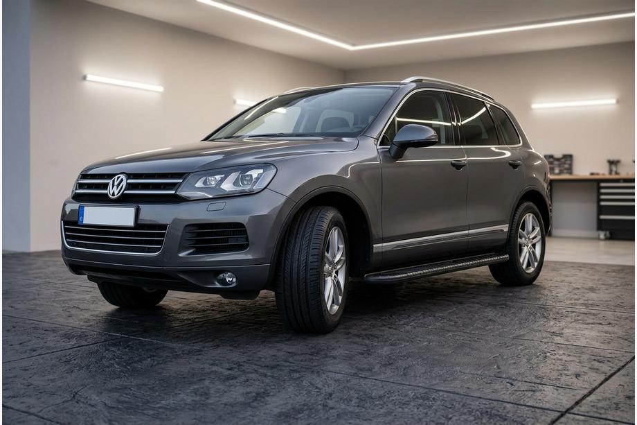 Volkswagen Touareg 2010-2018 рр. Бокові пороги Bosphorus Black (2 шт., Алюміній) Фото 1