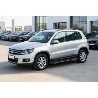 Бокові пороги Allmond Black (2 шт., алюміній) Volkswagen Tiguan 2007-2016 рр. фото 1