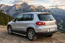 Volkswagen Tiguan 2007-2016 рр. Бокові пороги Maydos V1 (2 шт., Алюміній ↗ нерж) фото 1