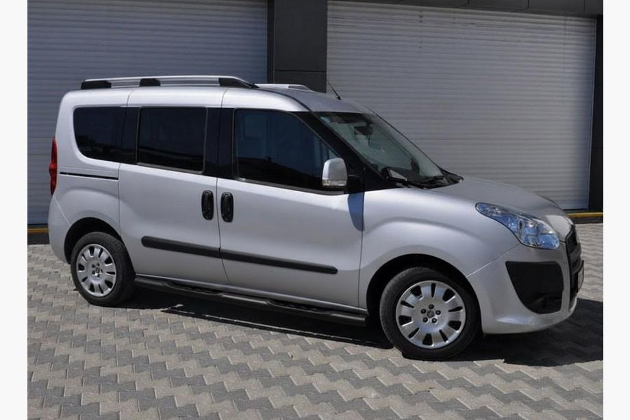 Fiat Doblo II 2010-2022 рр. Бічні труби Black (2 шт., нерж.) Фото 2
