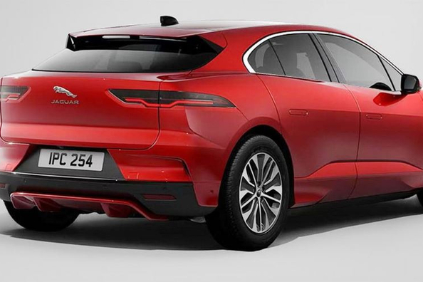 Огляд Jaguar I-Pace: стильний електричний кросовер з динамікою спорткара Фото 4