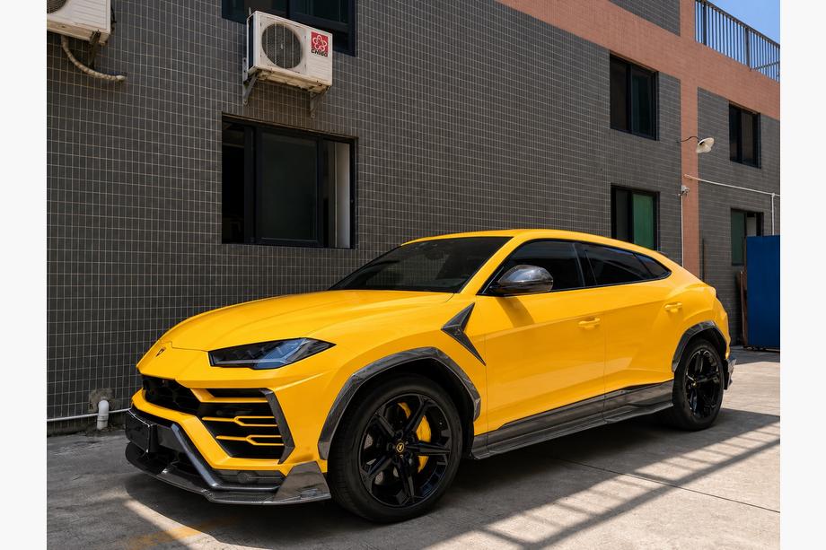 Lamborghini Urus 2018- рр. Комплект обвісів MNSR Carbon (для 2018-2022) Фото 4
