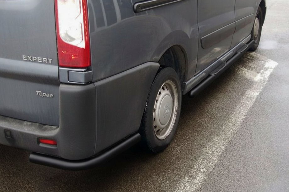 Citroen Jumpy 2007-2017 рр. Задні кути Black (2 шт., нерж.) Фото 1