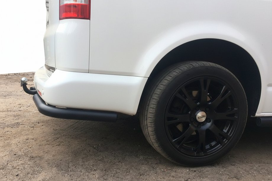 Volkswagen T5 Caravelle 2004-2010 рр. Задні куточки AK003 Black (2 шт., нерж) Фото 2