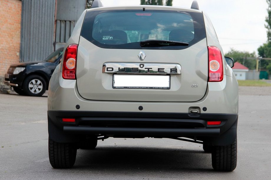 Renault Duster 2008-2017 рр. Задня дуга пряма Black (нерж.) Image