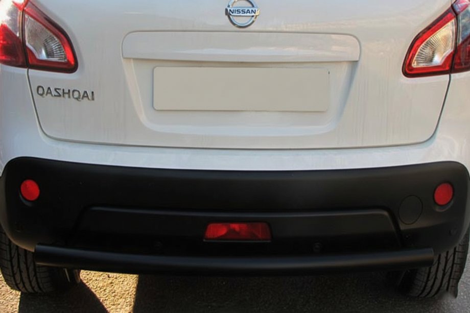 Nissan Qashqai 2010-2014 рр. Задня дуга пряма Black (нерж.) Фото 2