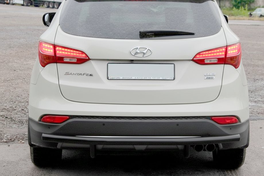 Hyundai Santa Fe 3 2012-2018 рр. Задня дуга AK002 Black (нерж.) Фото 3