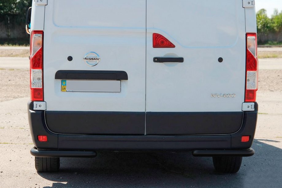 Renault Master 2011-2023 рр. Задні куточки AK003 Black (2 шт., нерж) Фото 1
