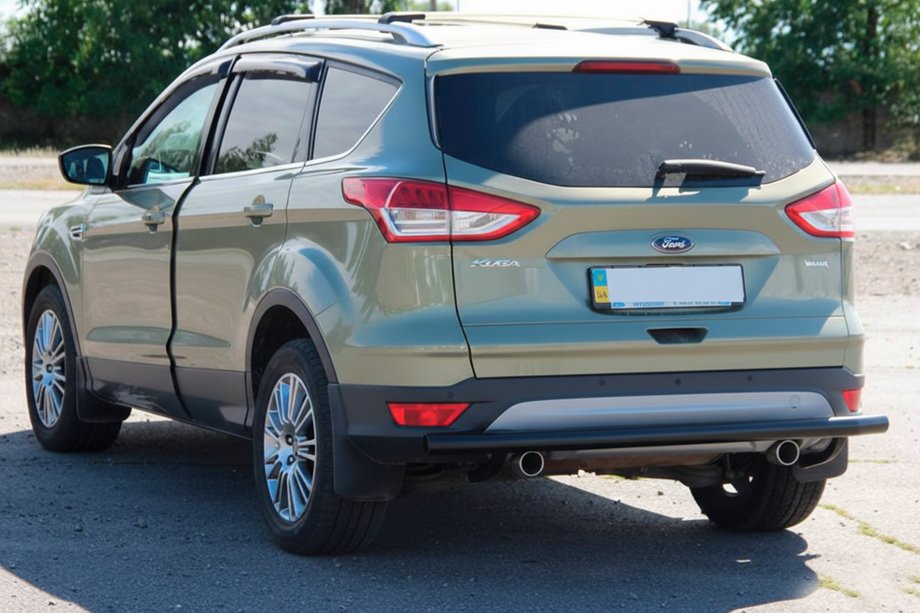 Ford Kuga/Escape 2013-2019 рр. Задня дуга AK002 Black (нерж) Фото 2
