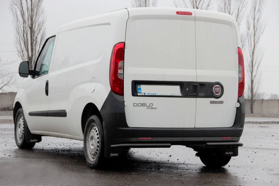 Opel Combo 2012-2018 рр. Задні куточки AK003 Black (нерж.) Фото 2
