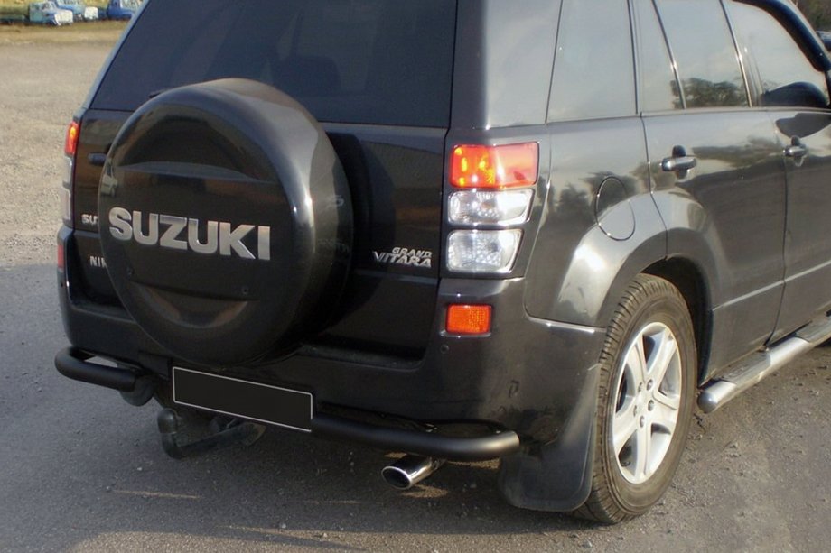 Suzuki Grand Vitara 2005-2017 рр. Задній захист AK003 Black (нерж) Фото 2