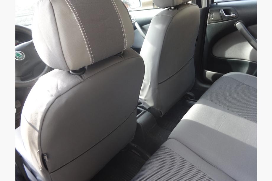 Skoda Octavia II A5 2010-2013 рр. Авточохли (кожзам↗тканина, Premium) Фото 16