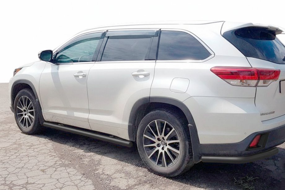 Toyota Highlander 2013-2019 рр. Задні куточки Black (2 шт., нерж) Фото 2