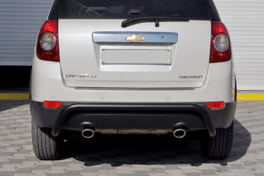 Chevrolet Captiva 2006-2019 рр. Задня дуга AK007 Black (нерж.) Фото 2