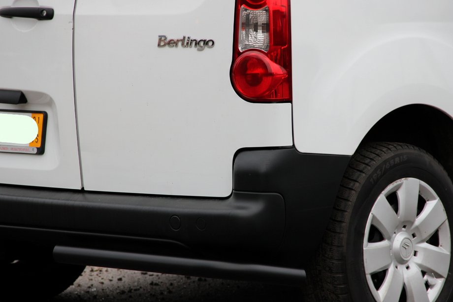 Citroen Berlingo 2008-2018 рр. Задні кути AK003 Black (нерж.) Фото 2