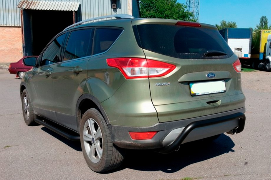 Ford Kuga/Escape 2013-2019 рр. Задня дуга AK007 Black (нерж) Фото 2