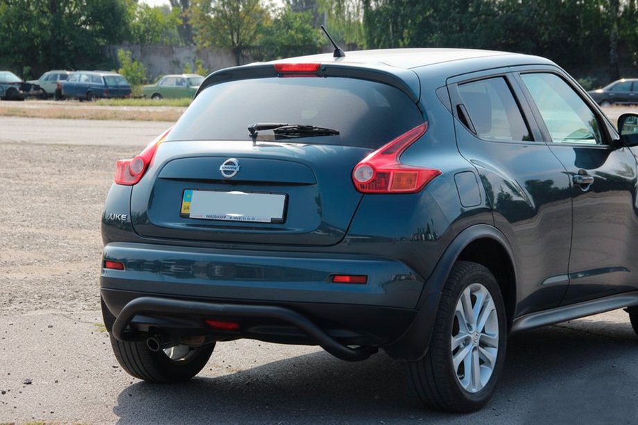Nissan Juke 2010-2019 рр. Задня дуга AK007 Black (нерж) Фото 1