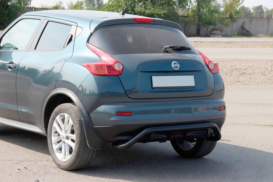 Nissan Juke 2010-2019 рр. Задня дуга AK007 Black (нерж) Фото 3