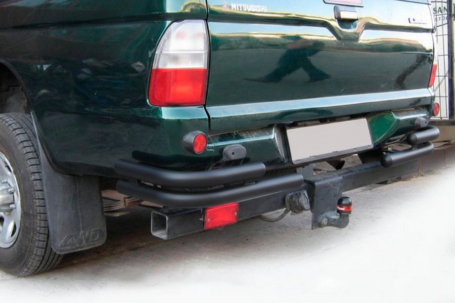 Mitsubishi L200 1996-2006 рр. Задні кути AK003-Double Black (2 шт., нерж)