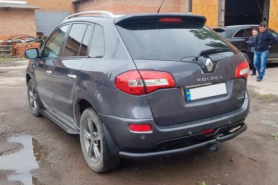 Renault Koleos 2008-2016 рр. Задня дуга AK002-1 Black (нерж) Фото 4