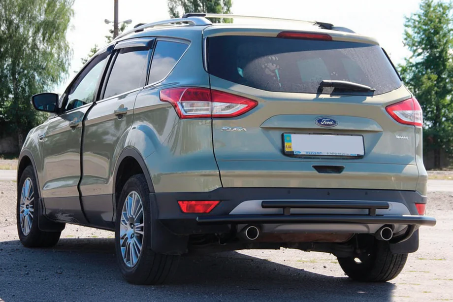 Ford Kuga/Escape 2013-2019 рр. Задня дуга AK002-2 Black (нерж) Фото 1