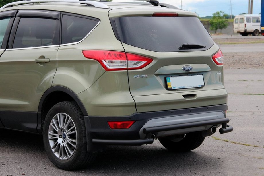 Ford Kuga/Escape 2013-2019 рр. Задня дуга AK002-3 Black (нерж) Фото 3