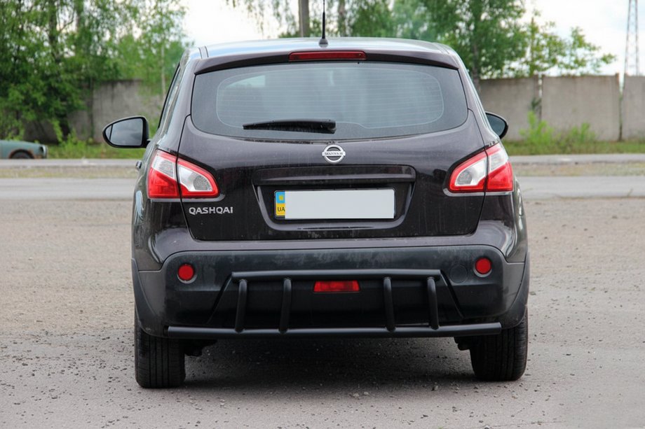 Nissan Qashqai 2007-2010 рр. Задня дуга AK011 Black (нерж.) Фото 1