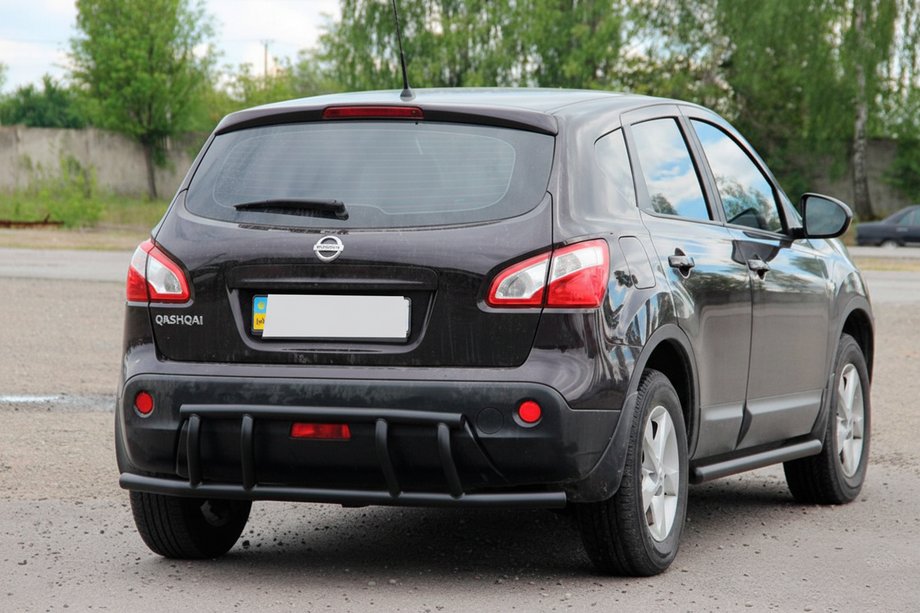 Nissan Qashqai 2007-2010 рр. Задня дуга AK011 Black (нерж.) Фото 2