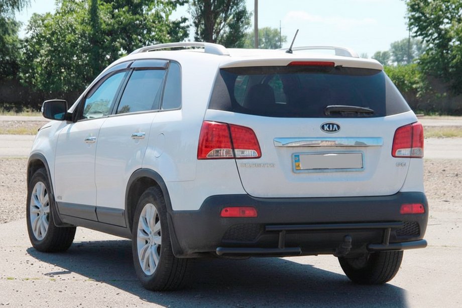 Kia Sorento II XM 2009-2014 рр. Задня дуга AK002-2 Black (нерж.) Фото 2