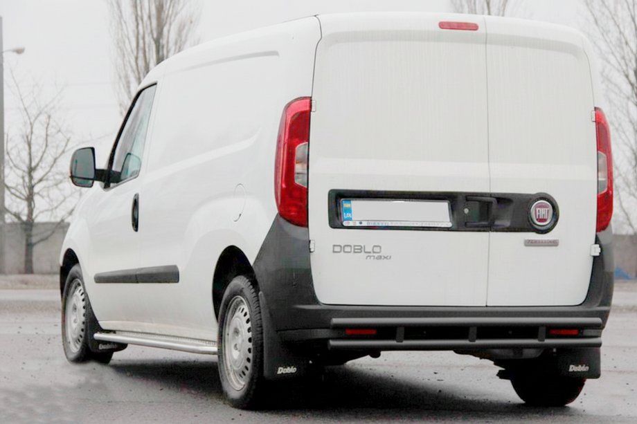 Opel Combo 2012-2018 рр. Задня дуга AK002/1-Подвійний Black (нерж.) Фото 2