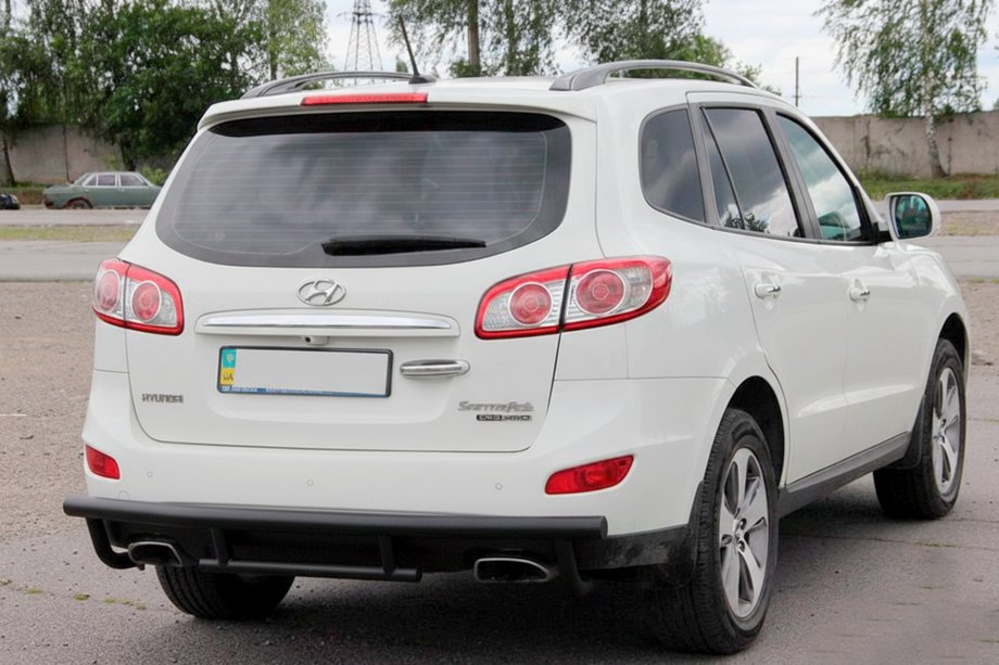Hyundai Santa Fe 2 2006-2012 рр. Задня дуга AK002-2 Black (нерж.) Фото 4