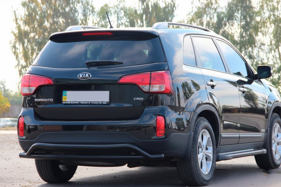 Kia Sorento II XM 2009-2014 рр. Задня дуга AK007-2 Black (нерж.) Фото 1