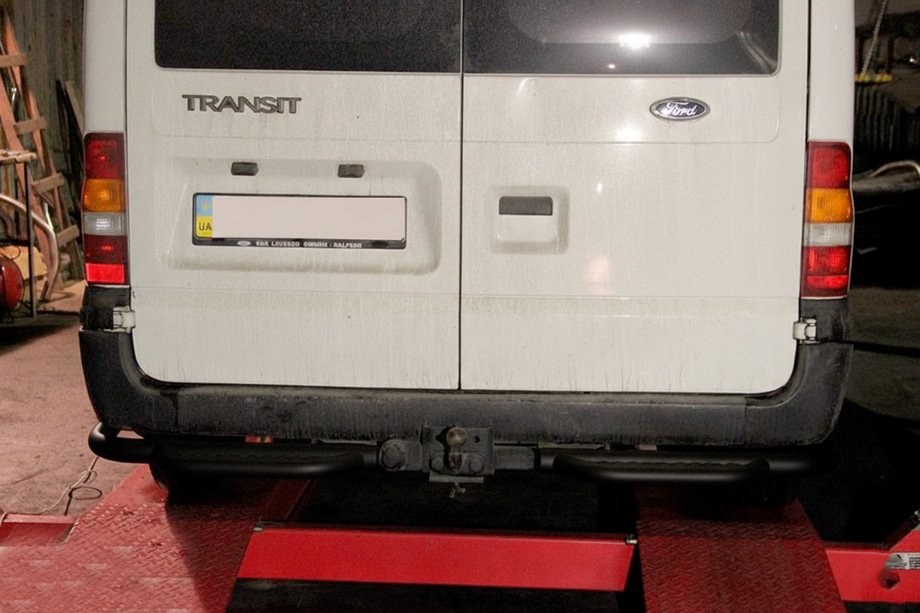 Ford Transit 2000-2014 рр. Задні захист підніжка AK-Special Black (нерж.) Фото 2