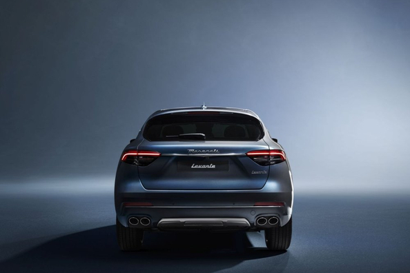 Огляд Maserati Levante Mild Hybrid: Гібридна версія кросовера Фото 4