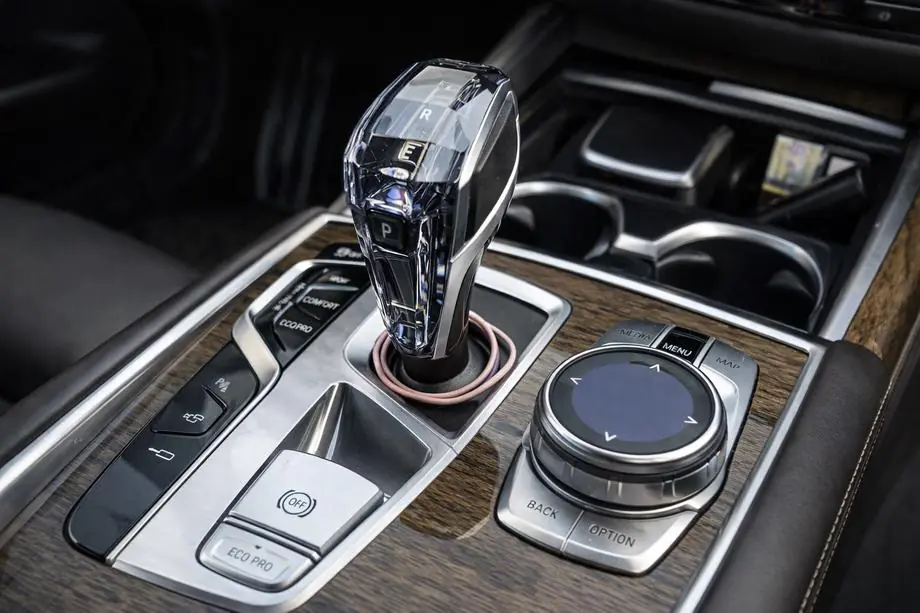 BMW 6 серія G32 2017- рр. Комплект кришталевих елементів салону (селектор АКПП + кнопки) Фото 3