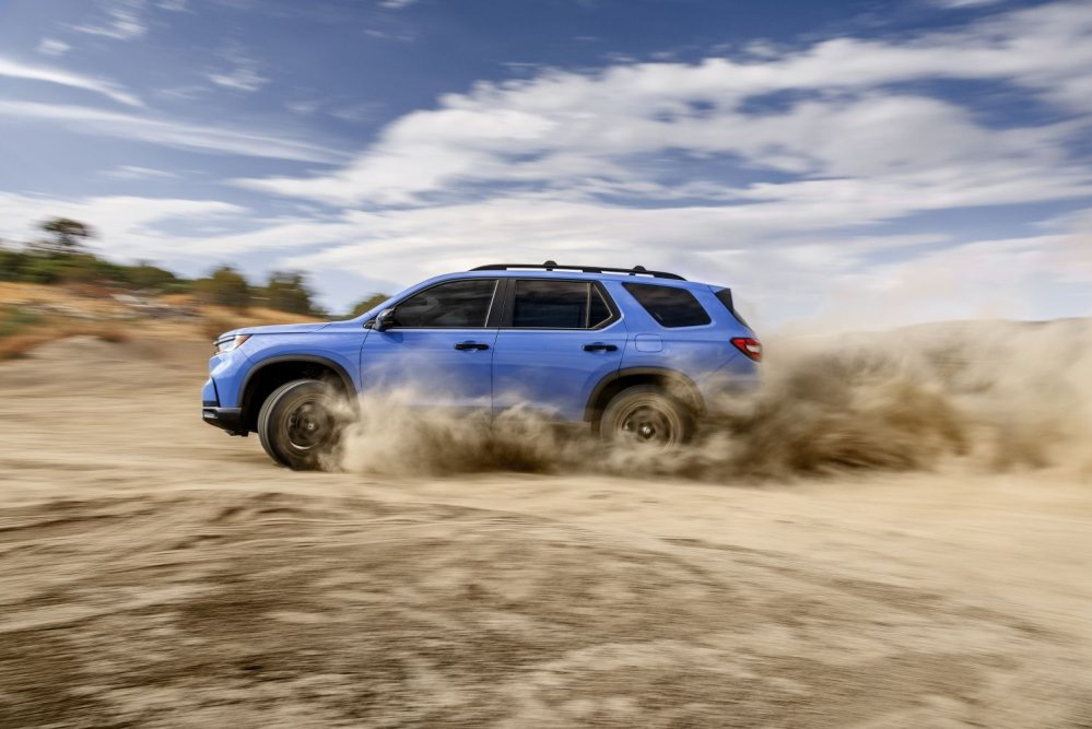 Honda Pilot TrailSport: огляд позашляхового флагмана