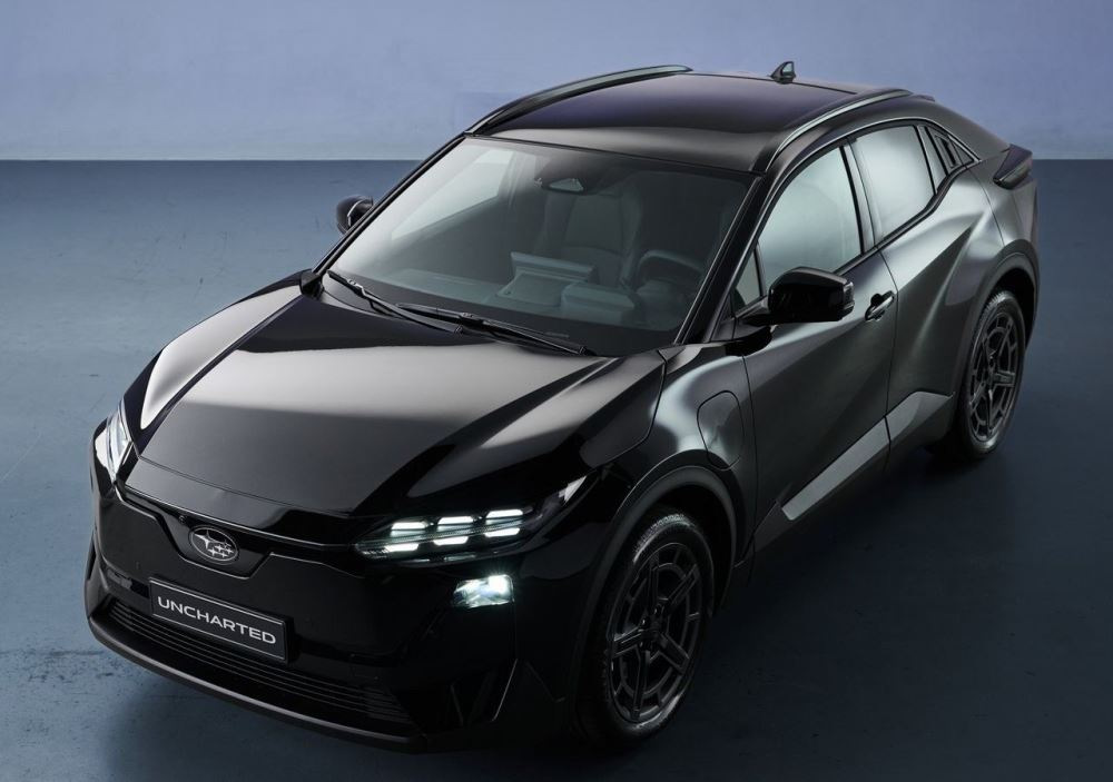 Огляд компактного електричного кросовера Subaru Uncharted 2026