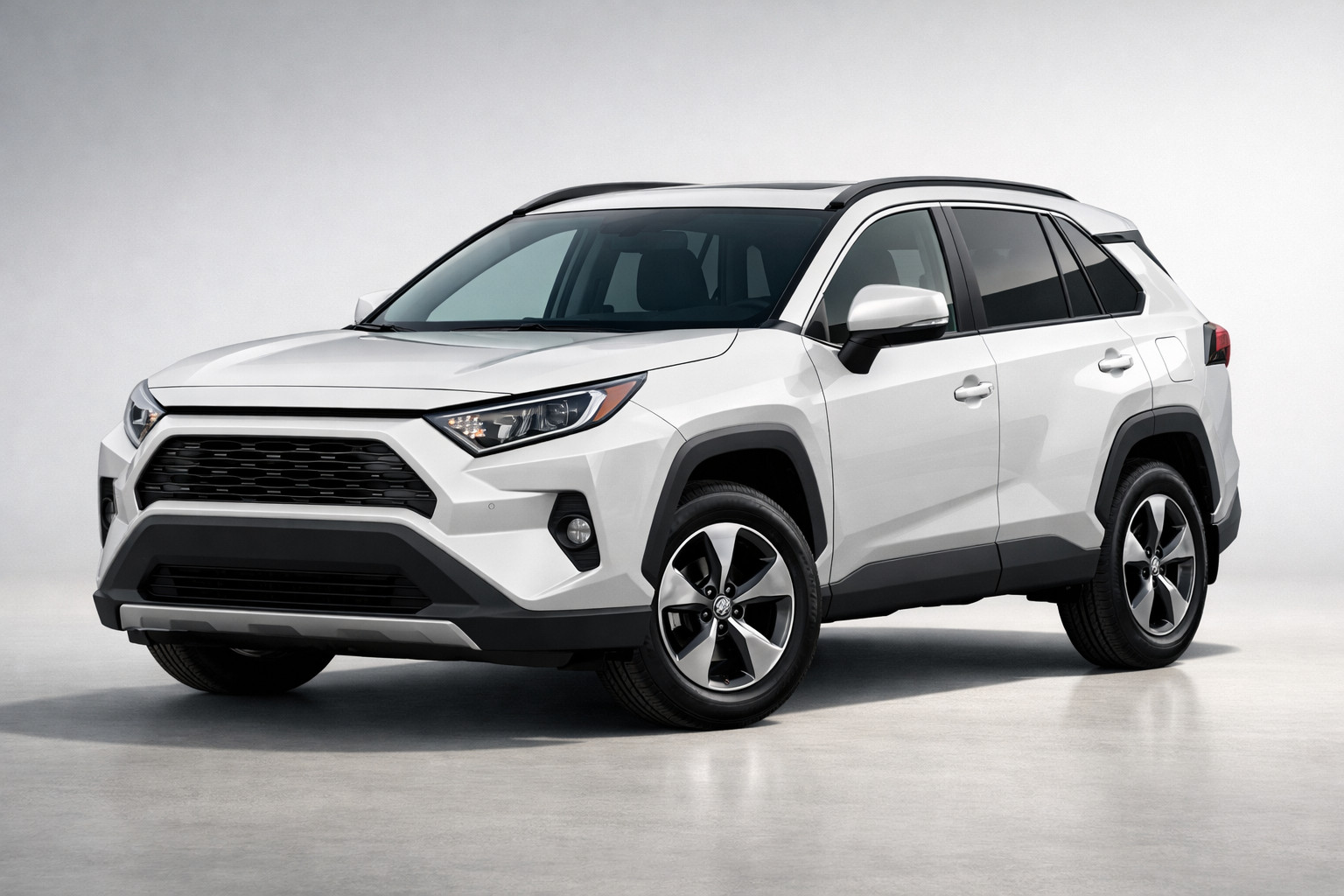 Огляд Toyota RAV4 2019- рр: чому ця генерація така популярна